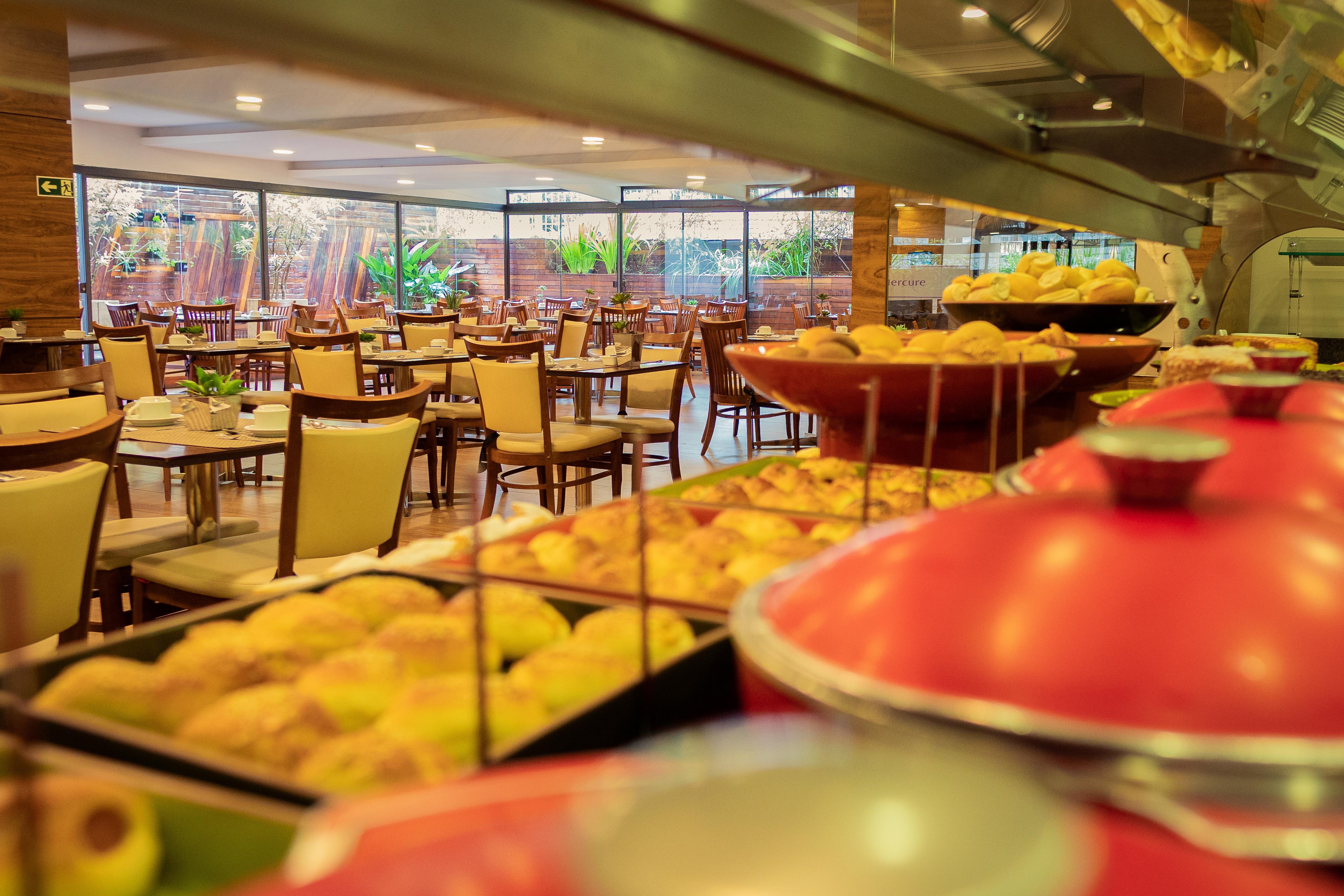 Mercure Curitiba Golden Экстерьер фото