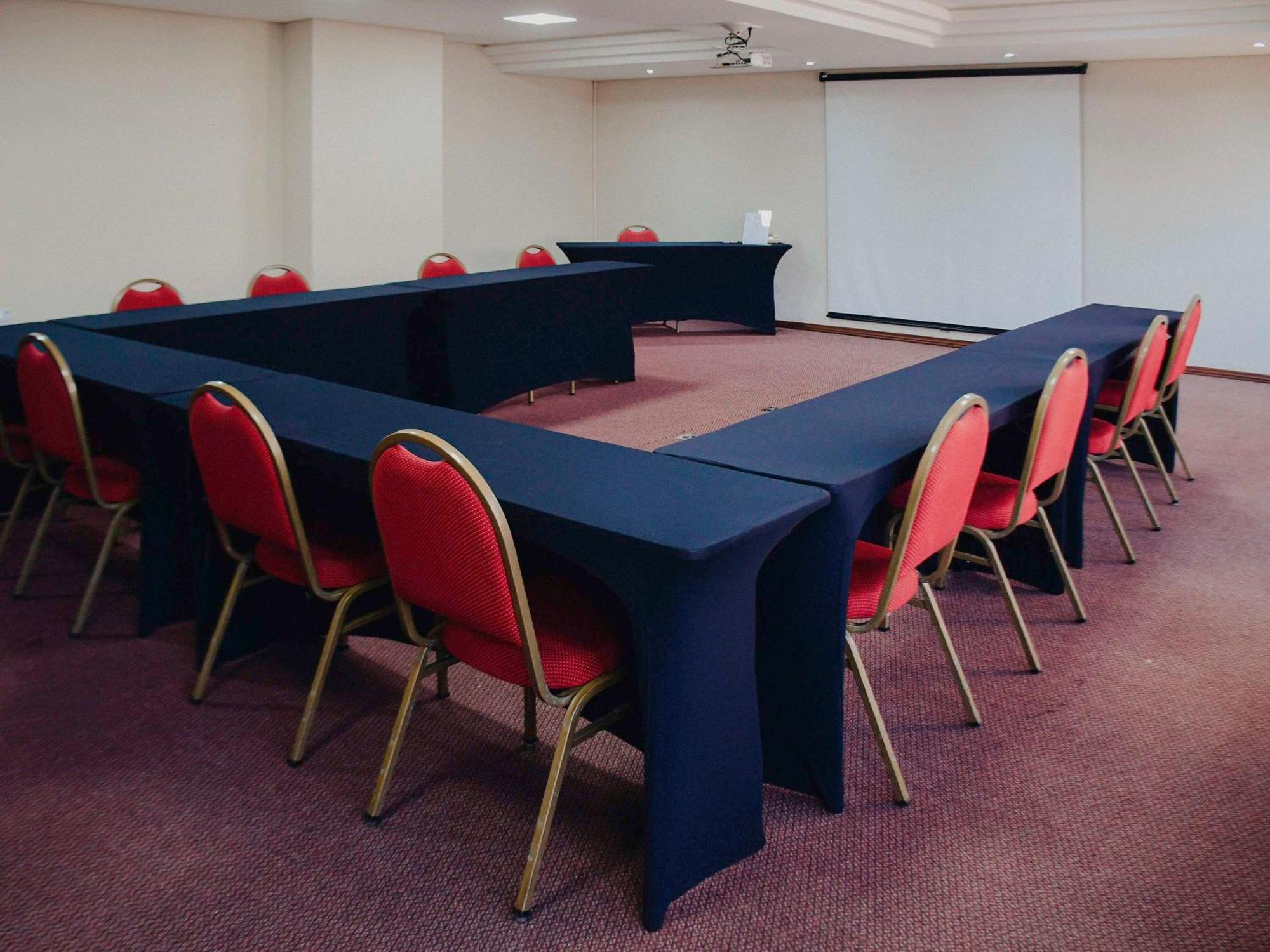 Mercure Curitiba Golden Экстерьер фото