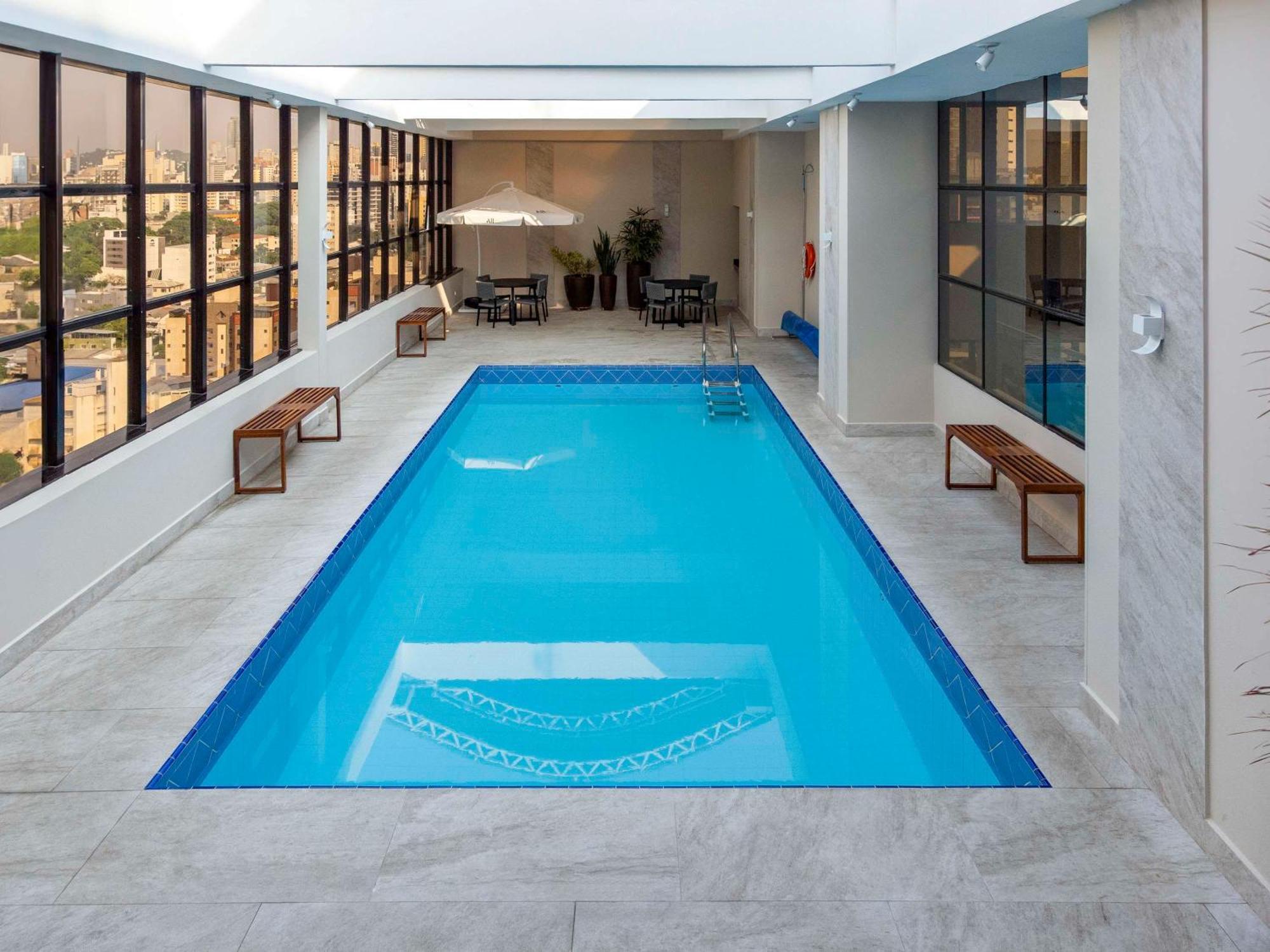 Mercure Curitiba Golden Экстерьер фото