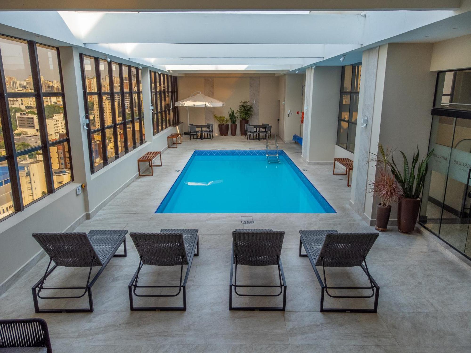 Mercure Curitiba Golden Экстерьер фото